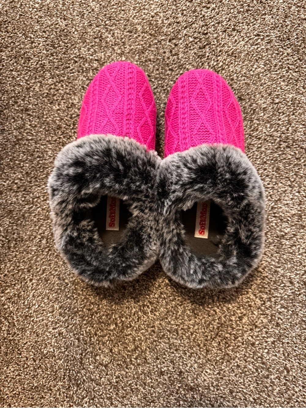 Softmoc Faux Fur Slipper size 8